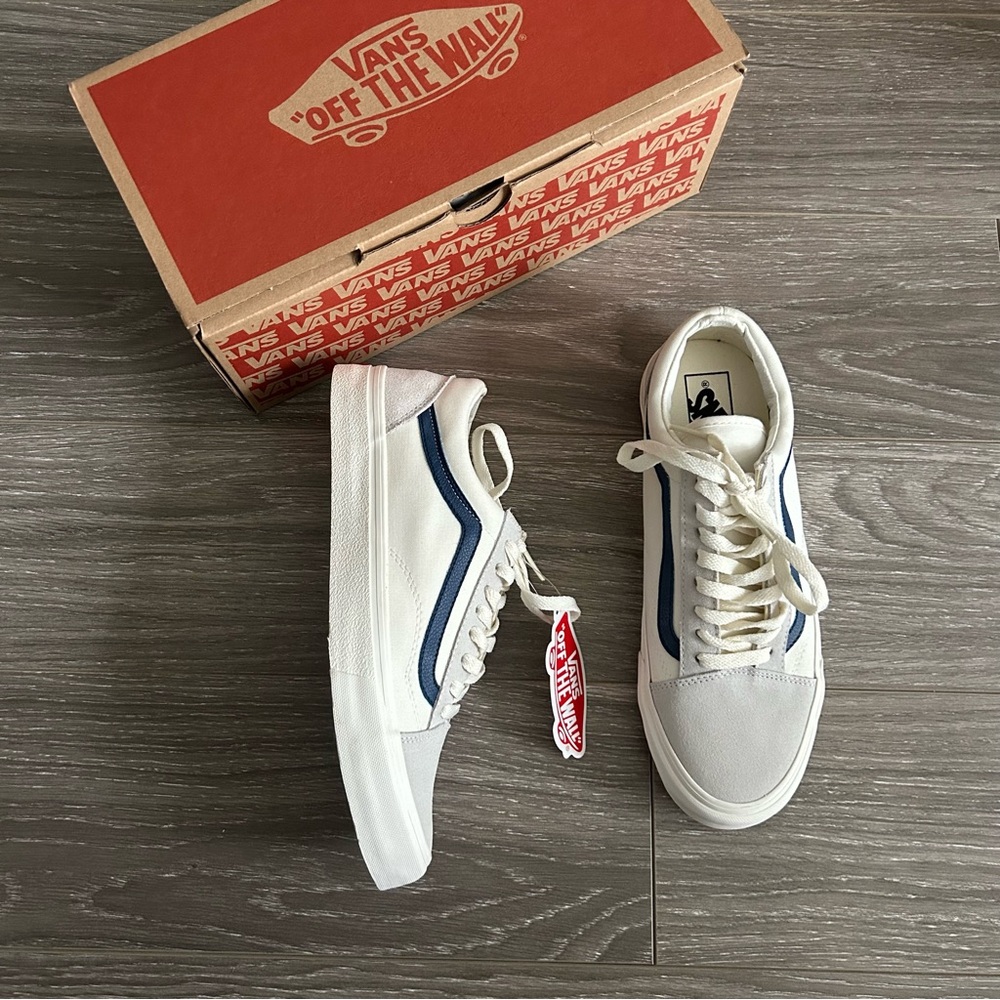 Vans White and Blue Sneakers